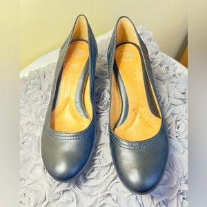 Classy NURTURE Women Pumps Heels 9.5